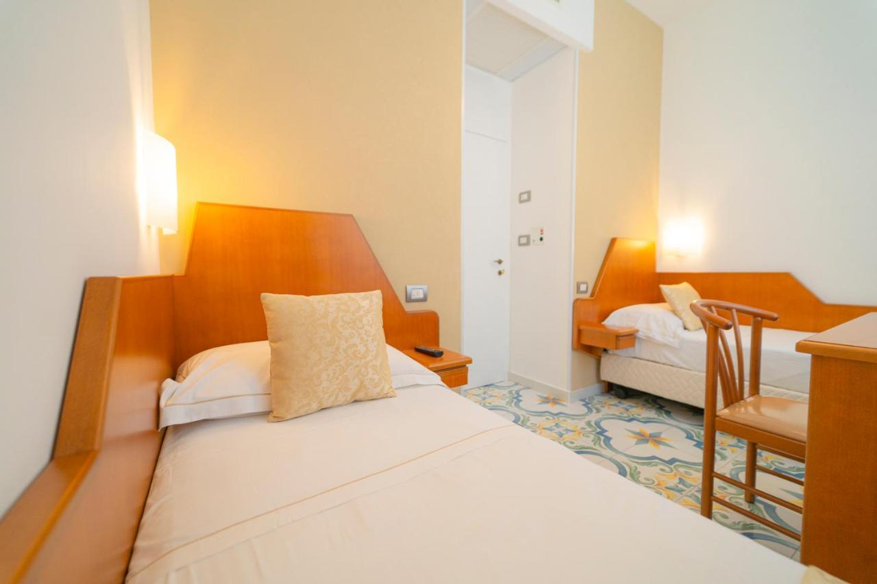 Hotel San Pietro Maiori Εξωτερικό φωτογραφία